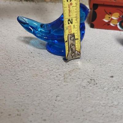 Sale Photo Thumbnail #111: Three different blue birds of happiness and a gorgeous little rosemalled box trunk