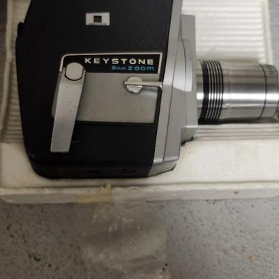 Sale Photo Thumbnail #171: Keystone zoom in Styrofoam and a Kodak Brownie in case