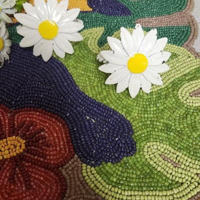 Sale Photo Thumbnail #296: Fantastic TJ Maxx Beaded Runner, misc napkin rings, suncatchers and even a windchime