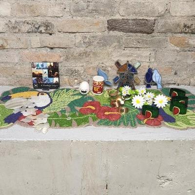 Sale Photo Thumbnail #294: Fantastic TJ Maxx Beaded Runner, misc napkin rings, suncatchers and even a windchime