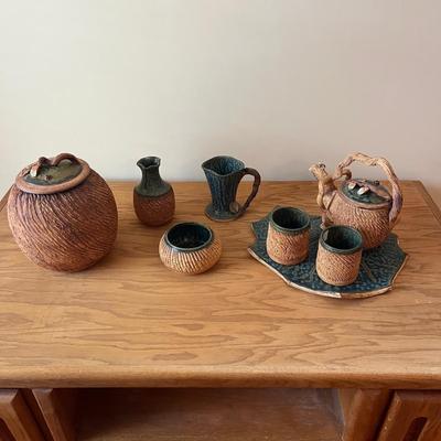 Beautifully Detailed Maud Boleman Pottery (O-BC)