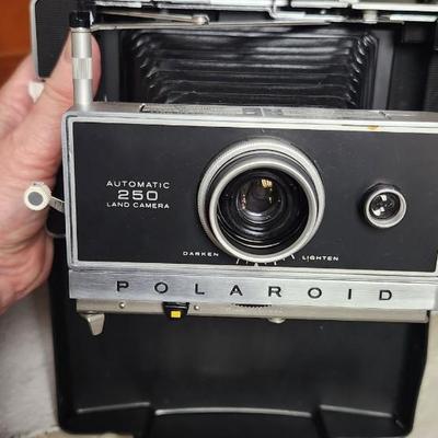 Sale Photo Thumbnail #312: Polaroid 250, The 800 and a really cool model 80