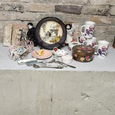 Sale Photo Thumbnail #319: Floral lot - spoons, little dolls....so much stuff