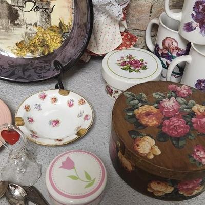 Sale Photo Thumbnail #324: Floral lot - spoons, little dolls....so much stuff