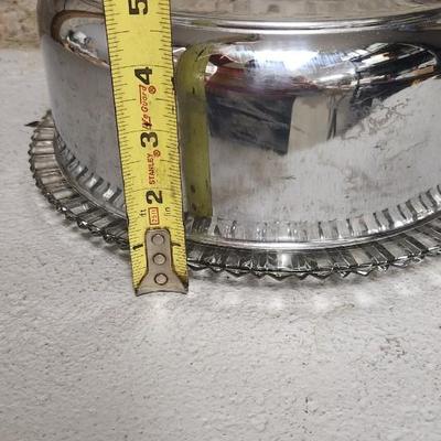 Sale Photo Thumbnail #354: Neat covered cake plate, a.couplempiecea of Anchor Hocking Early American Presscut