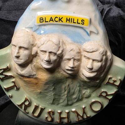 Vintage 1969 Jim Beam Mt. Rushmore Black Hills Ceramic Whiskey Decanter – Regal China