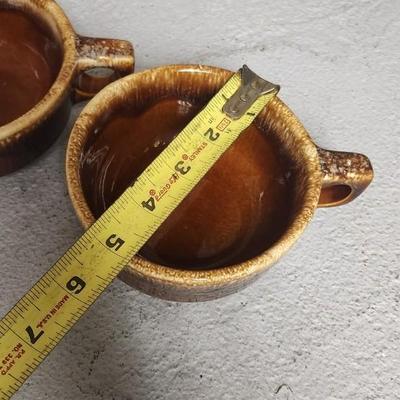 Sale Photo Thumbnail #398: Mixed lot of Hull brown drip glaze and unmarked drip glaze