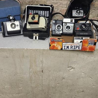 Sale Photo Thumbnail #477: Sears 127, Kodak Instamatic 104, Polaroid Pronto!RF, couple square shooter 2, Swinger