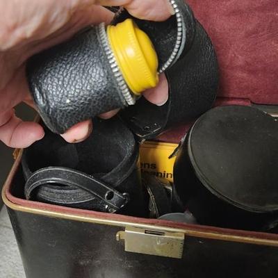 Sale Photo Thumbnail #504: Light kits, cases, battery etc