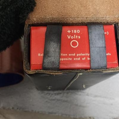 Sale Photo Thumbnail #508: Light kits, cases, battery etc