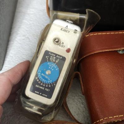 Sale Photo Thumbnail #502: Light kits, cases, battery etc