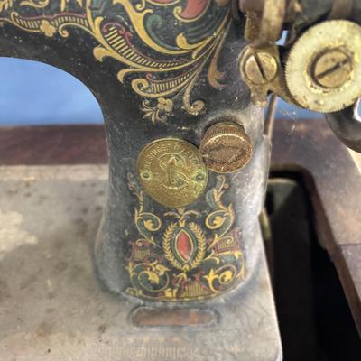 Singer Sewing Machine in Cabinet