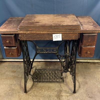 Singer Sewing Machine in Cabinet