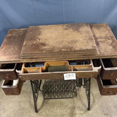 Singer Sewing Machine in Cabinet