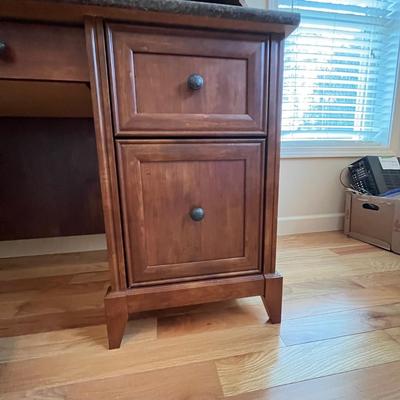 Office Desk with Hutch Top (O-BC)