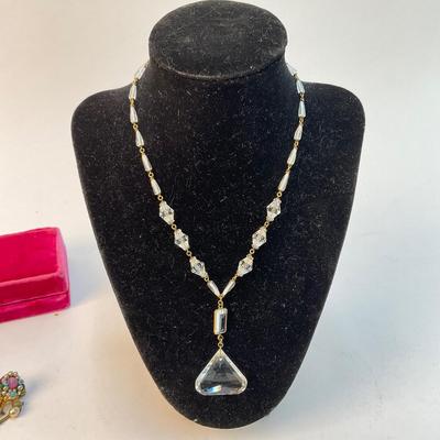 565 Vintage Marvella faux Pearl Necklace & Earring set with Crystal Necklace