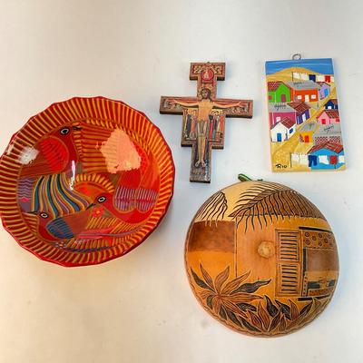 314 Mexico Ceramic Hand Painted Bowls & Gourd