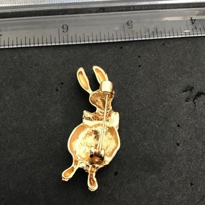 Sale Photo Thumbnail #124: Very nice gold tone Easter Bunny w rhinestone’s brooch 
Please see attached photos