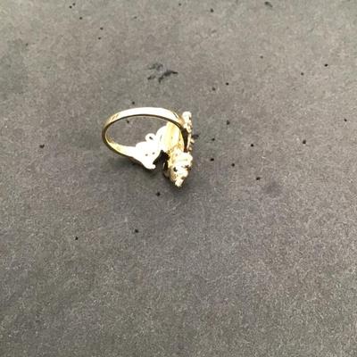 Sale Photo Thumbnail #187: Very nice Fashion ring
Please see attached photos