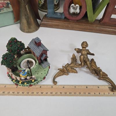 Sale Photo Thumbnail #349