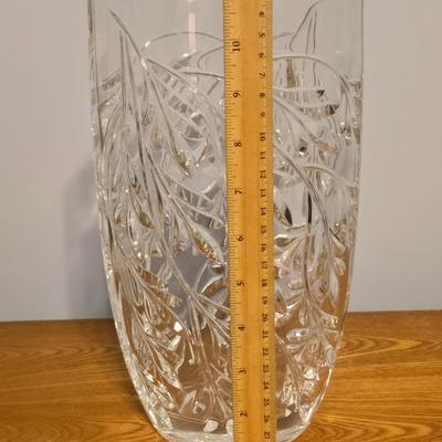 LOT 18: Grandeur Noel Hand Painted Porcelain Angel Set Collector's Edition, Crystal Vase, Vintage Millville National Bank (Wheaton...