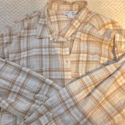 LOT 26: Women's Flannel Shirts Sz. 3X