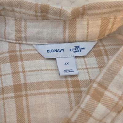 LOT 26: Women's Flannel Shirts Sz. 3X