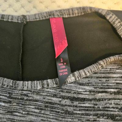 LOT 28: Women's Lounge Pants. 2 Long Sleeve Shirts, and 2 Pairs of Slippers