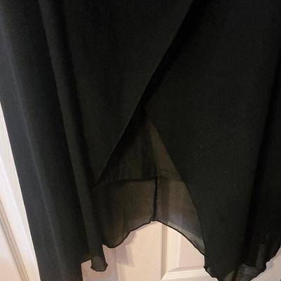 LOT 39: Four Women's Plus Size Dresses