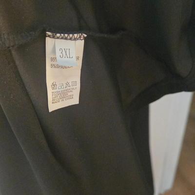 LOT 39: Four Women's Plus Size Dresses