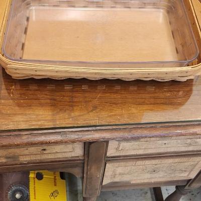 Pair of longaberger serving baskets with serve it up