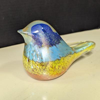 Hand Blown Art Glass Bird Figurine Paperweight