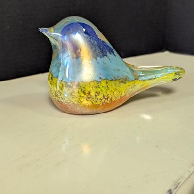 Hand Blown Art Glass Bird Figurine Paperweight