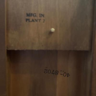 Vintage Queen Anne Style Accent Table with Pull-Out Trays