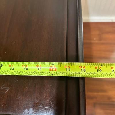 Vintage Queen Anne Style Accent Table with Pull-Out Trays