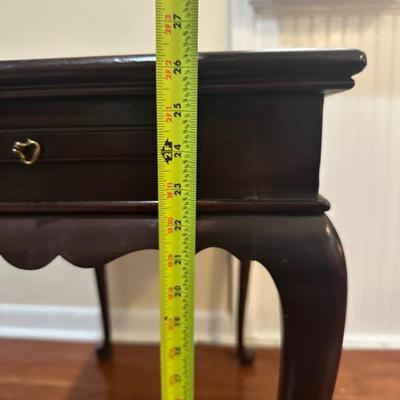 Vintage Queen Anne Style Accent Table with Pull-Out Trays