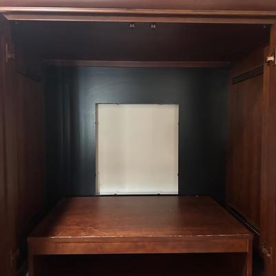 Traditional Style Wooden Entertainment Armoire