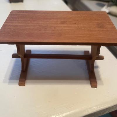 Doll house table