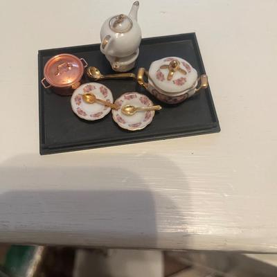 Mini tea set