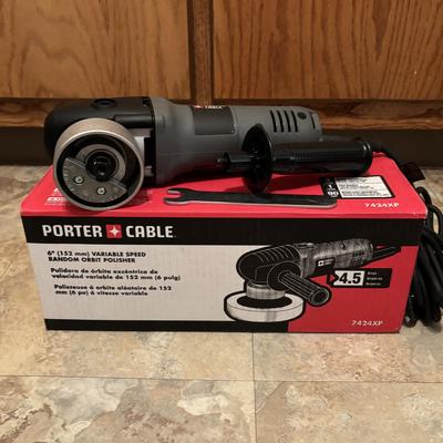 LOT 127: Porter & Cable 6" Variable Speed Random Orbit Polisher