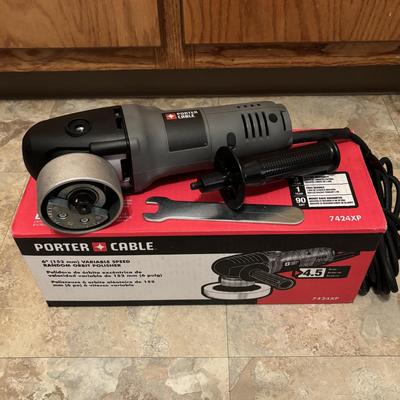 LOT 127: Porter & Cable 6" Variable Speed Random Orbit Polisher