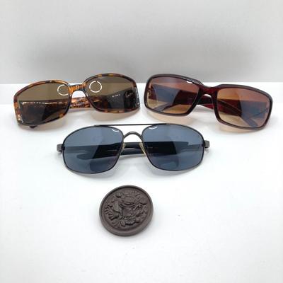 LOT 136: Ladies Collection - Hounds Tooth Print Gloves, Cheryl Richardson Self-Care Cards, Designer Style Sun Glasses (Coach / DG ),...