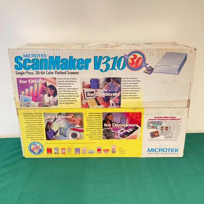 LOT 140: Microtek ScanMaker V310, PF 1800 AFL 35mm Slide & Film Scanner, McAfee Virus Scan, Milonit Hebrew - English Dictionary