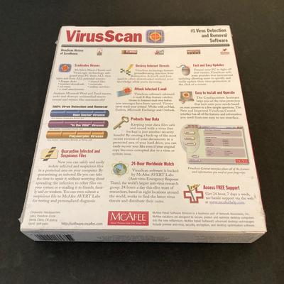 LOT 140: Microtek ScanMaker V310, PF 1800 AFL 35mm Slide & Film Scanner, McAfee Virus Scan, Milonit Hebrew - English Dictionary