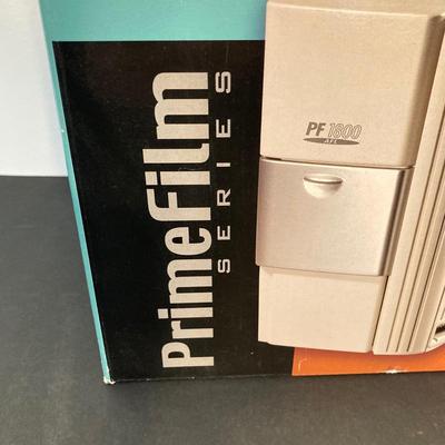 LOT 140: Microtek ScanMaker V310, PF 1800 AFL 35mm Slide & Film Scanner, McAfee Virus Scan, Milonit Hebrew - English Dictionary