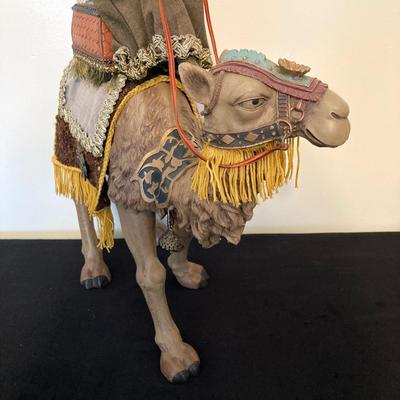 LOT 144: Three Wise Men / Kings on Camels Statue / Figurine Set