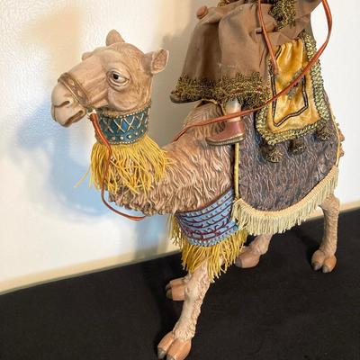 LOT 144: Three Wise Men / Kings on Camels Statue / Figurine Set