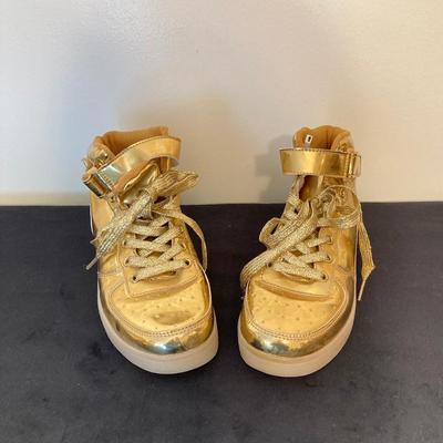 LOT 145: All That Glitters is Gold - Vintage High Top Velcro Light Up Sneakers / Shoes with Estee Lauder Gold Travel Case