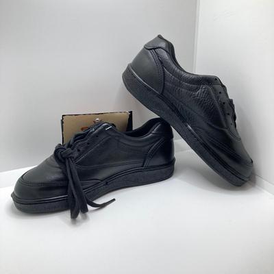 LOT 146: Lady Thorogood Classic Work Shoe Size 6 and L.B. Evans Men's 8346 Size 9.5 Leather Upper Shoe
