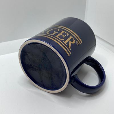 LOT 147: Vintage This and That Collection - Longaberger Mug, Alice in Puzzleland / Pondsnag Puzzles, The Barclay Philadelpha Glass...